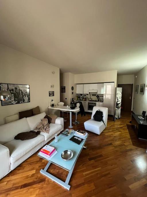 Apartamento Bilocale Nel Centro Di Cassino Exterior foto